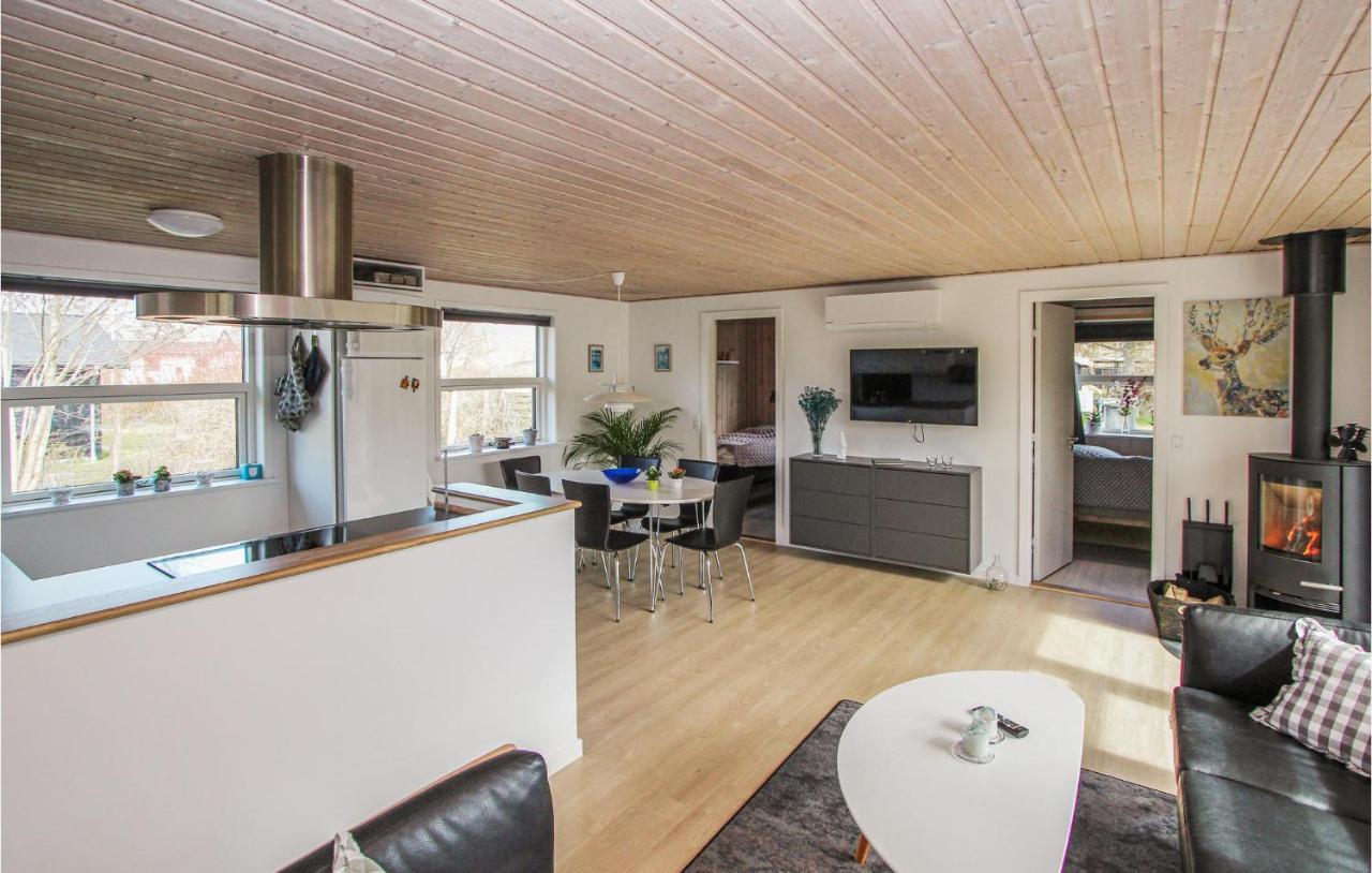 3 Bedroom Stunning Home In Sams Onsbjerg 외부 사진